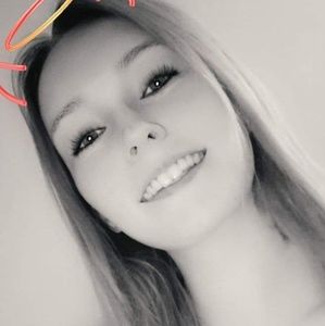 Meet your Posher, Bailey